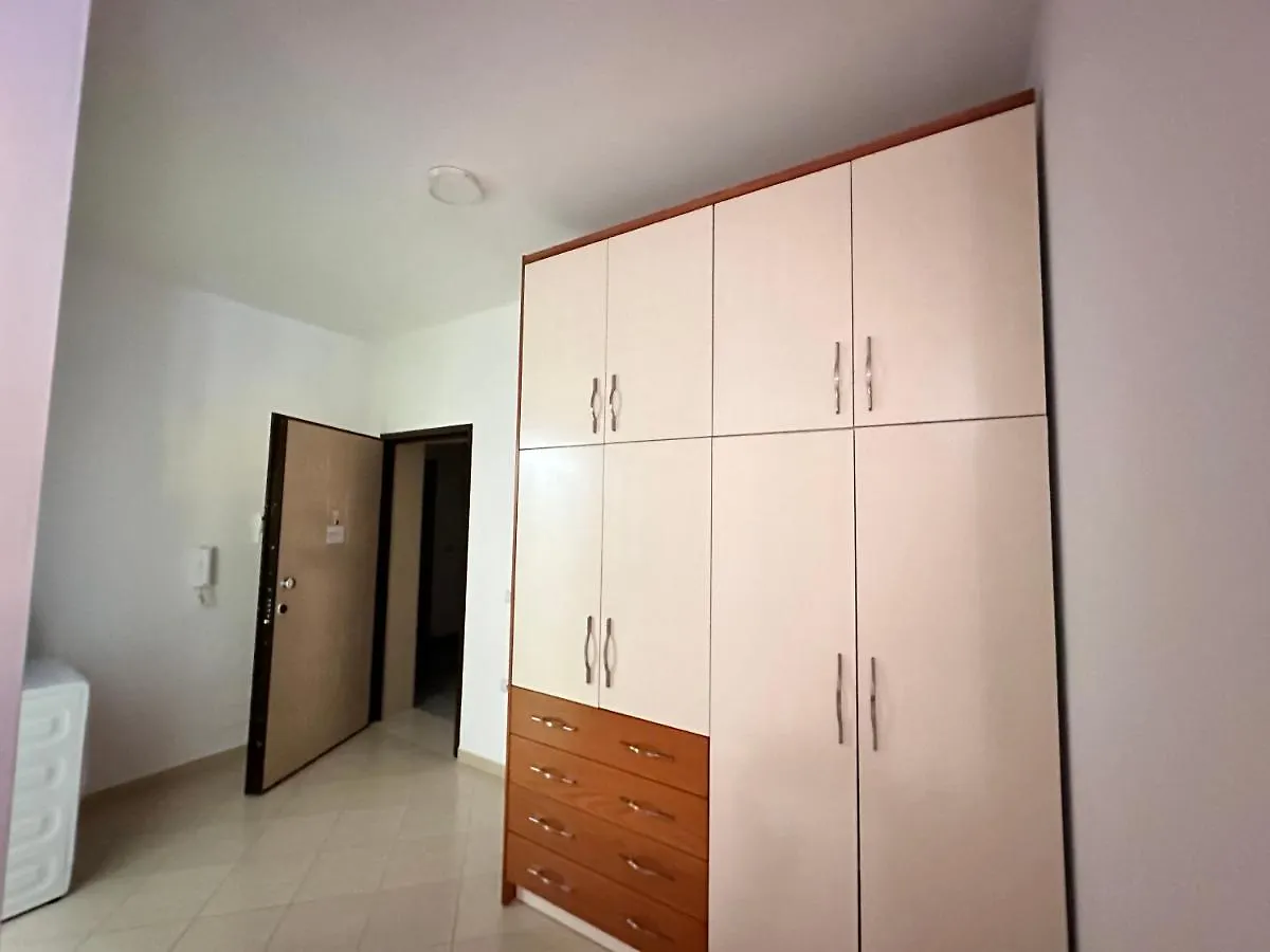 Asa Apartments Lungomare فلورا ألبانيا